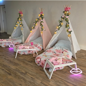 Beauty Tipi Slaapfeestje