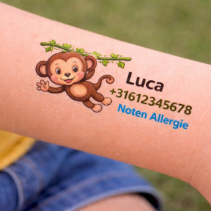 gepersonaliseerde tijdelijke tattoo voor kind met naam en telefoonnummer