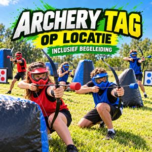 Begeleide Archery Tag activiteit met doelen en opblaasbare obstakels