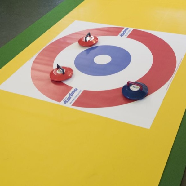 Curling spel huren โ Indoor & outdoor kurlingbaan compleet Curling spel huren โ Indoor & outdoor kurlingbaan compleet